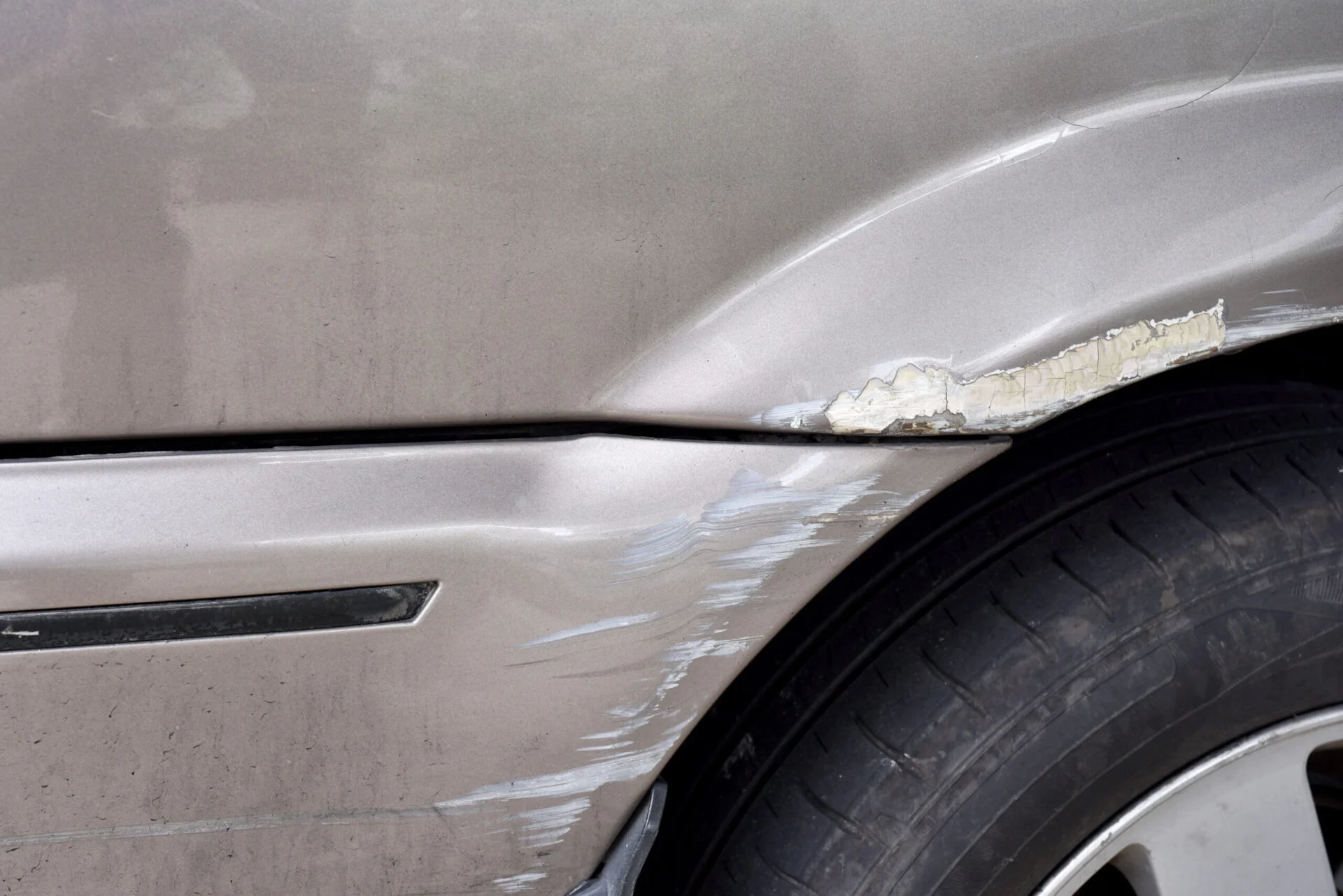 DIY Tips to Get Paint Scuffs From Your Car