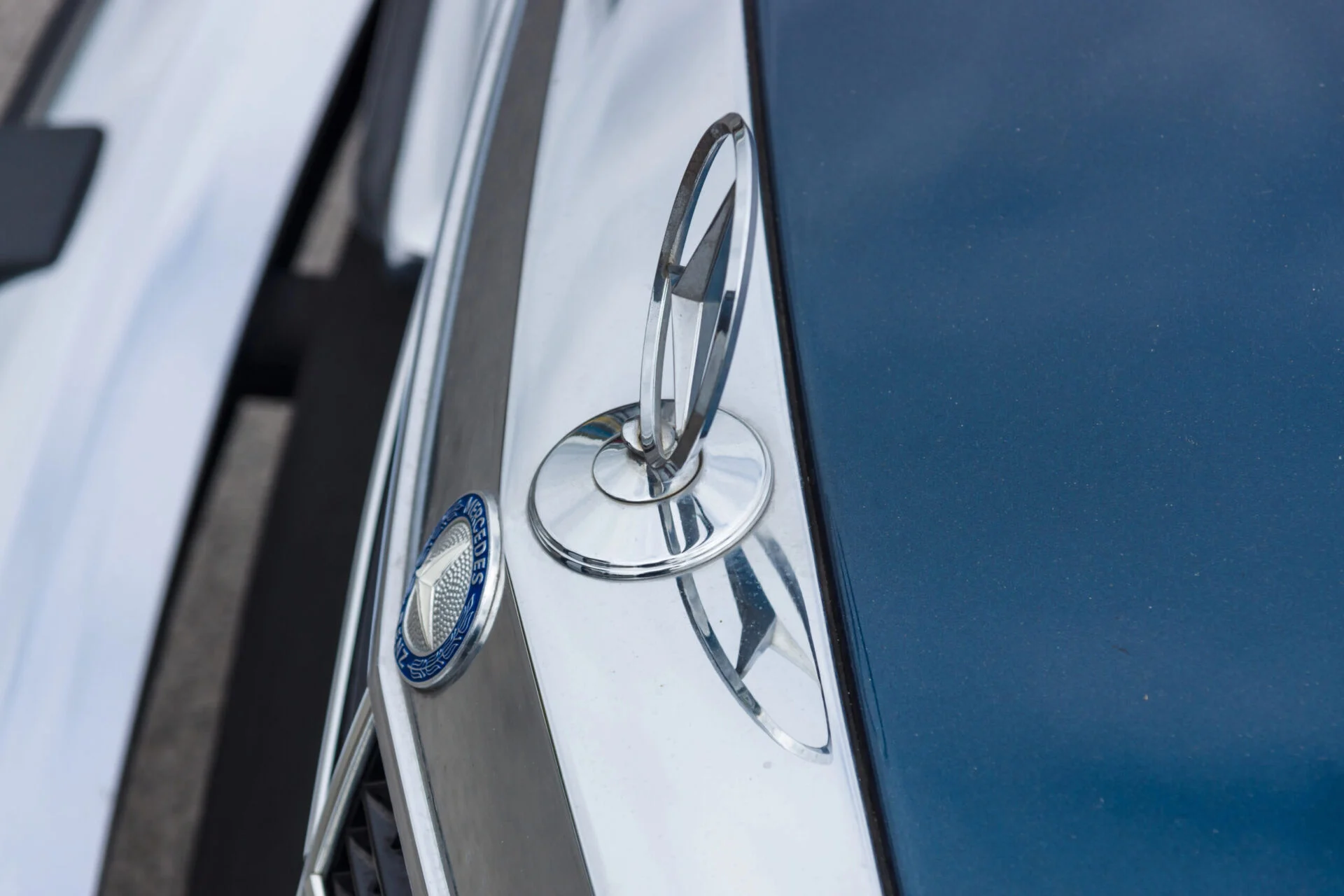 Close up of a Mercedes Benz hood